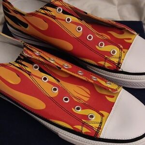 Flame Pattern Canvas Sneakers